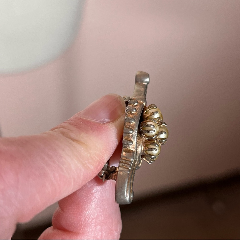 Antique Art Nouveau Victorian Goth Grey glass Pearl Silver Brooch small - Picture 7 of 13